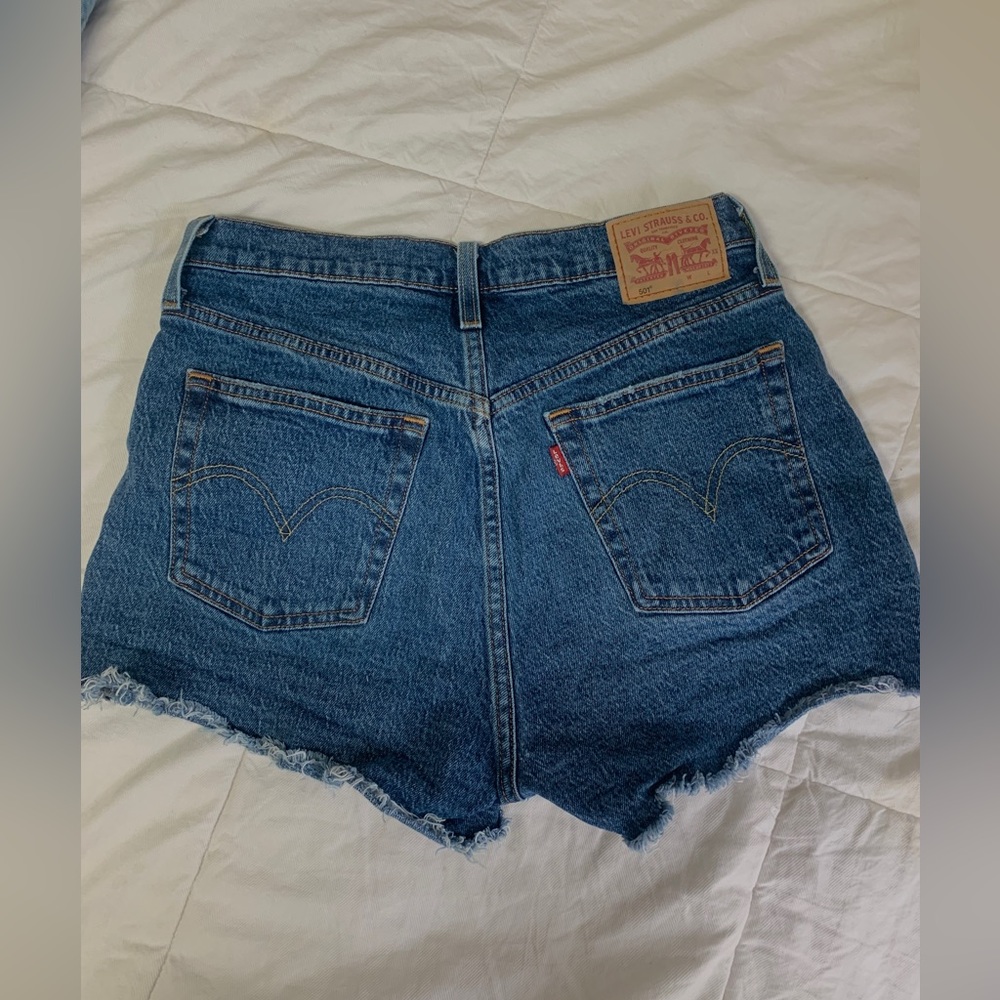 LEVI’S women’s denim shorts